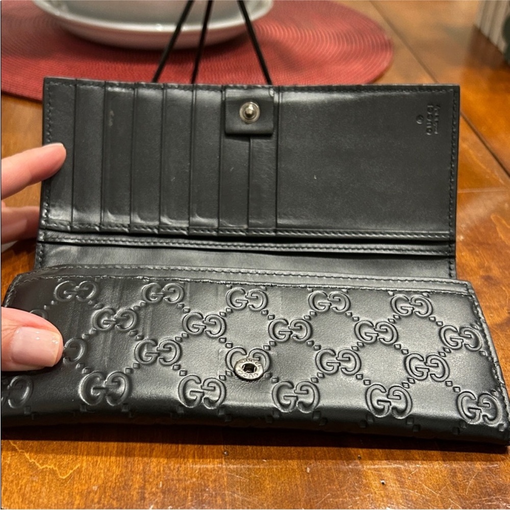 Gucci Guccissma Black Embossed Leather wallet - Picture 13 of 13
